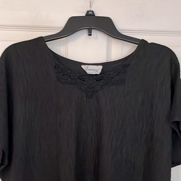 WOMEN’S PLUS SIZE BLOUSE : SIZE 22W - Picture 2 of 3
